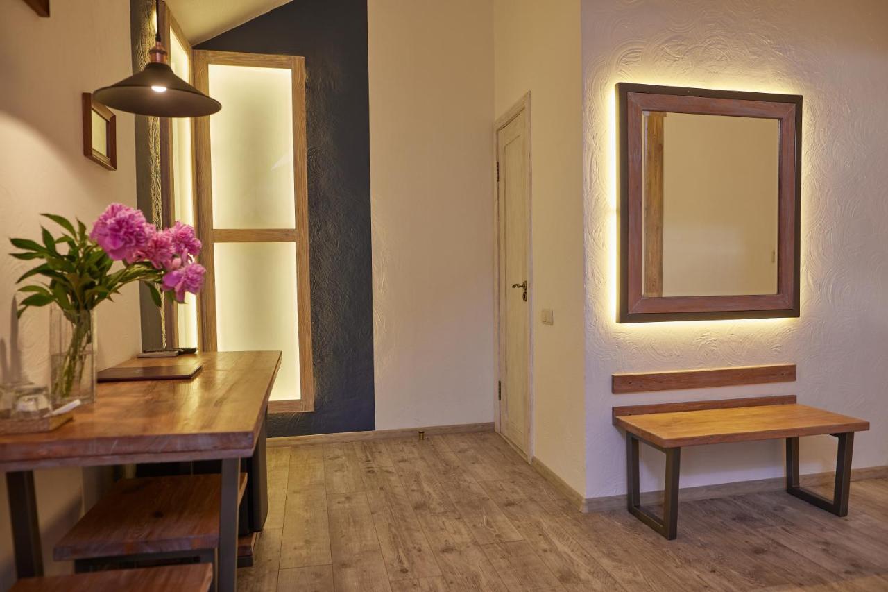 Zdybanka Hotel Sumy Bagian luar foto