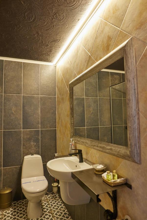 Zdybanka Hotel Sumy Bagian luar foto