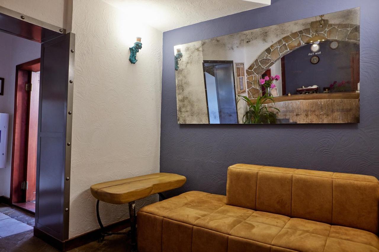 Zdybanka Hotel Sumy Bagian luar foto